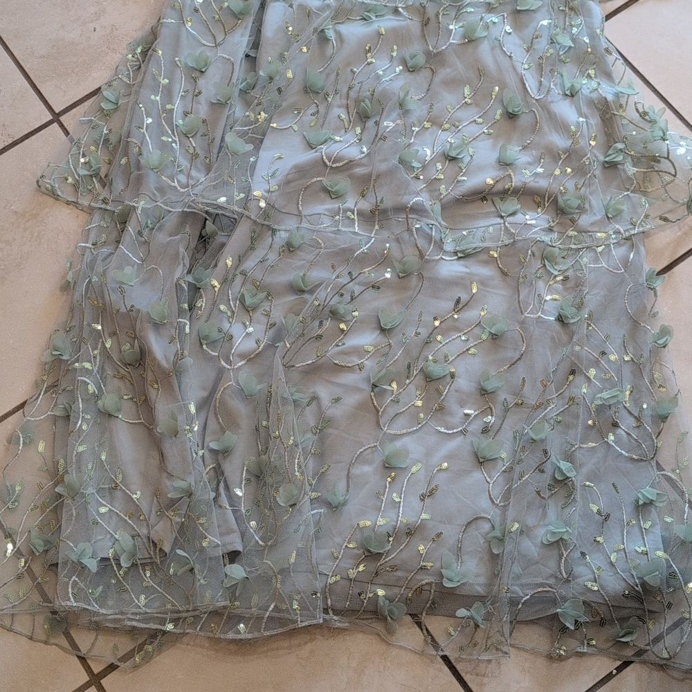 NWT Dessy Collection Sequin 3D Embroidered Tiered Gown Green Size 16 - Picture 10 of 11